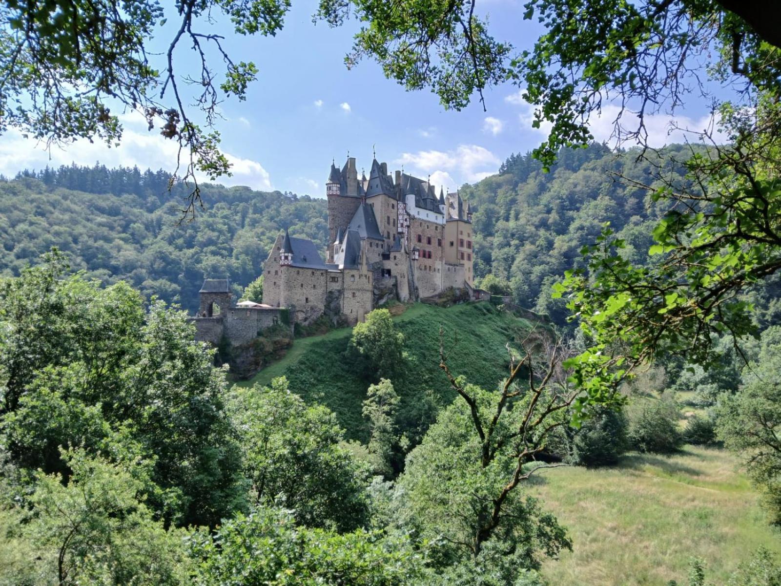 Gasthaus Korneli Sankt Aldegund Dış mekan fotoğraf