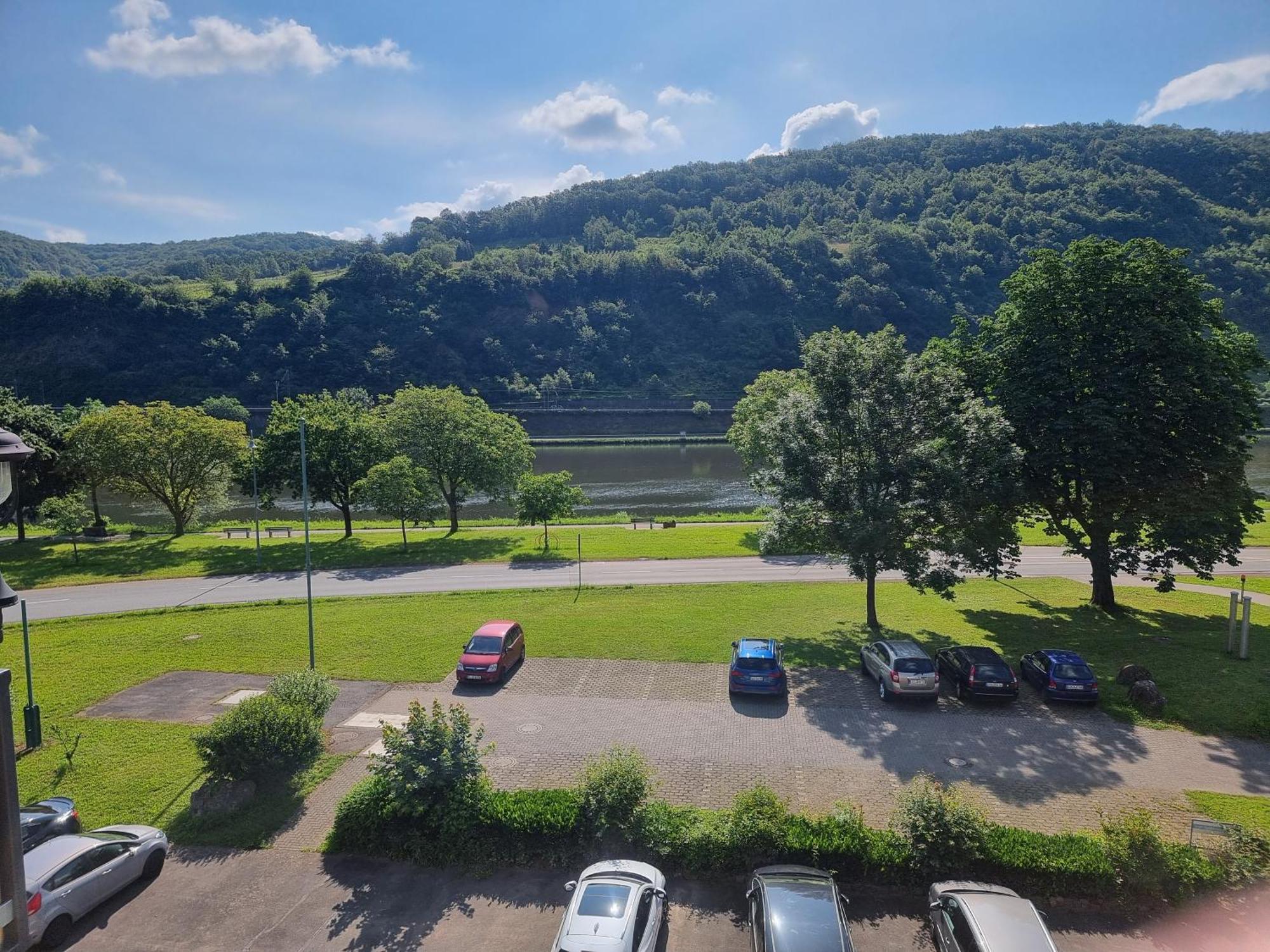 Gasthaus Korneli Sankt Aldegund Dış mekan fotoğraf